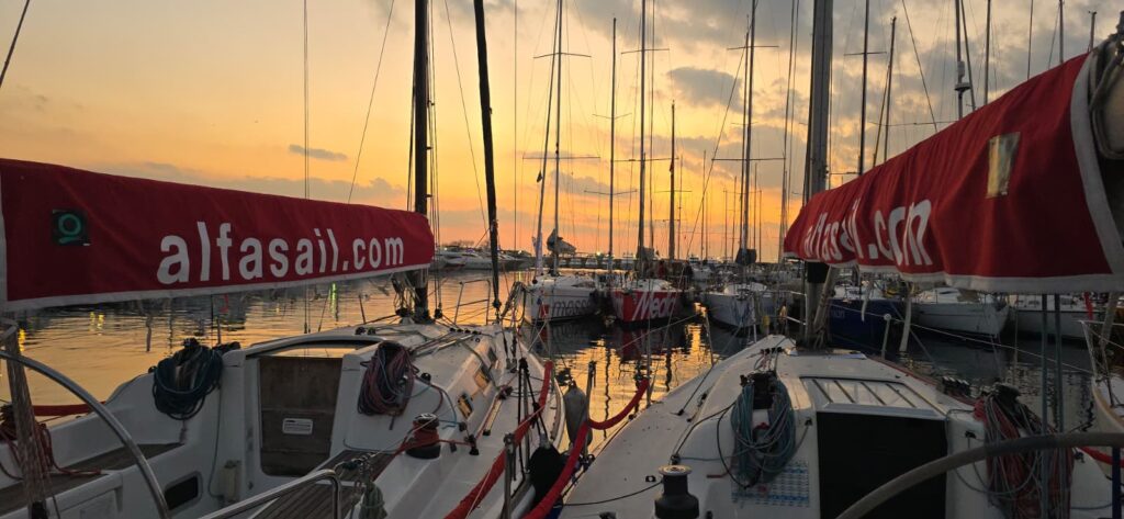 Alfasail yarış yatı eğitim filosu Kalamış Marina