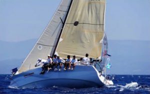 Falcon teknesi Beneteau First 34.7